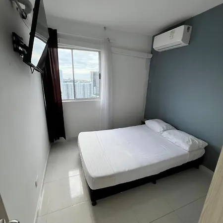 Apartamento Apto Con Hermosas Vistas 3 Hab 2 Banos Cartagena